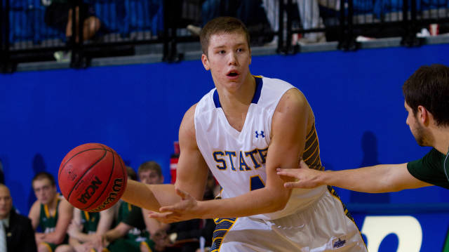 Jacks Men Win, Women Lose