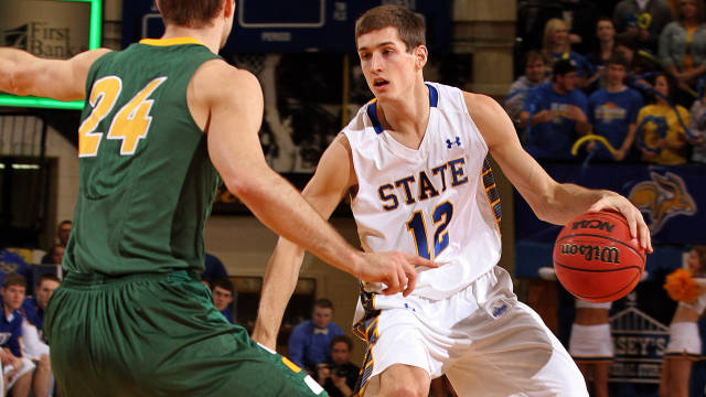 SDSU Splits With Bison