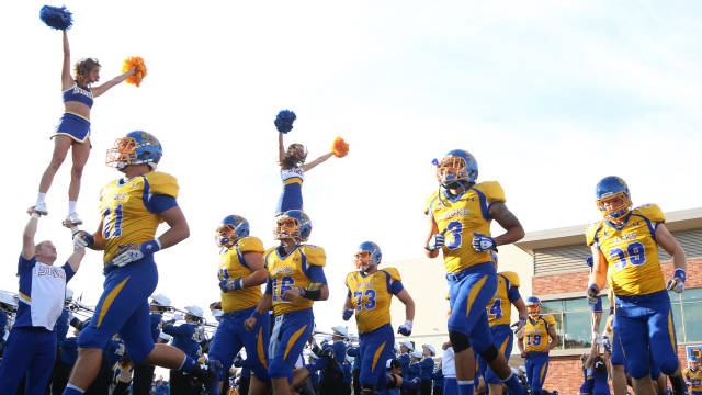 Jacks Seek Hobo Day Triumph