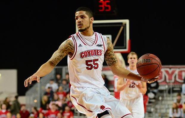 USD’s Larson In Spotlight USD’s Larson In Spotlight