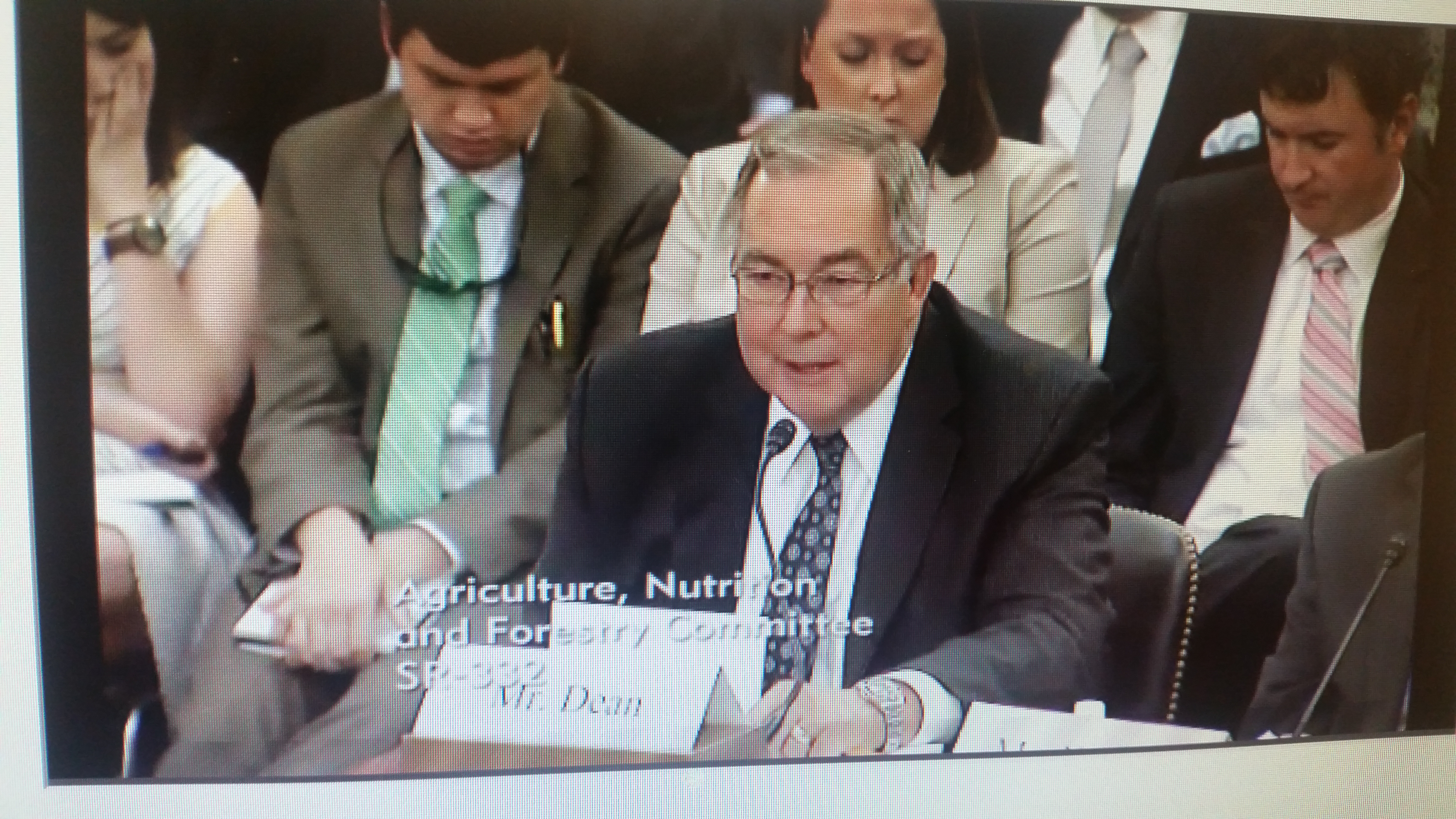 Senate Ag Committee Holds Hearing on Bird Flu