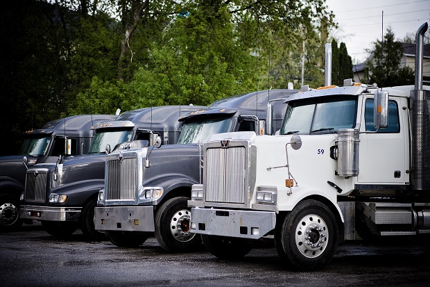 One Out of Every 13 Iowans Works in the Trucking Industry