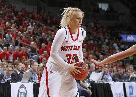 USD Women Boost Attendance