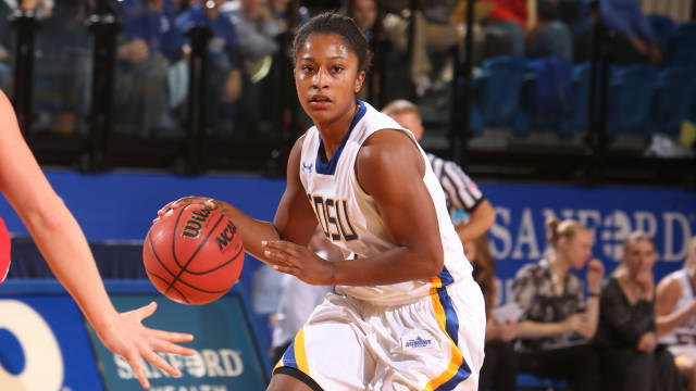 Jacks Hold On,  Defeat Miami to Advance to the NCAA Second Round