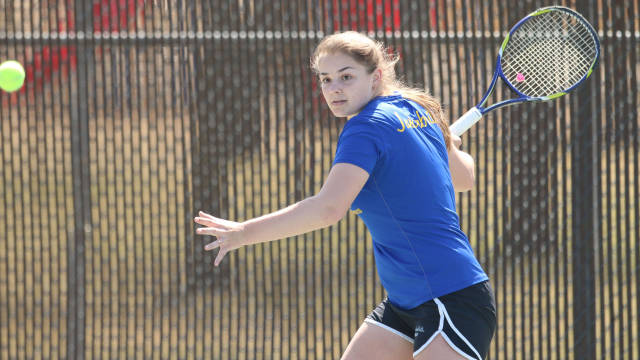 Jacks Fall In Tennis Final