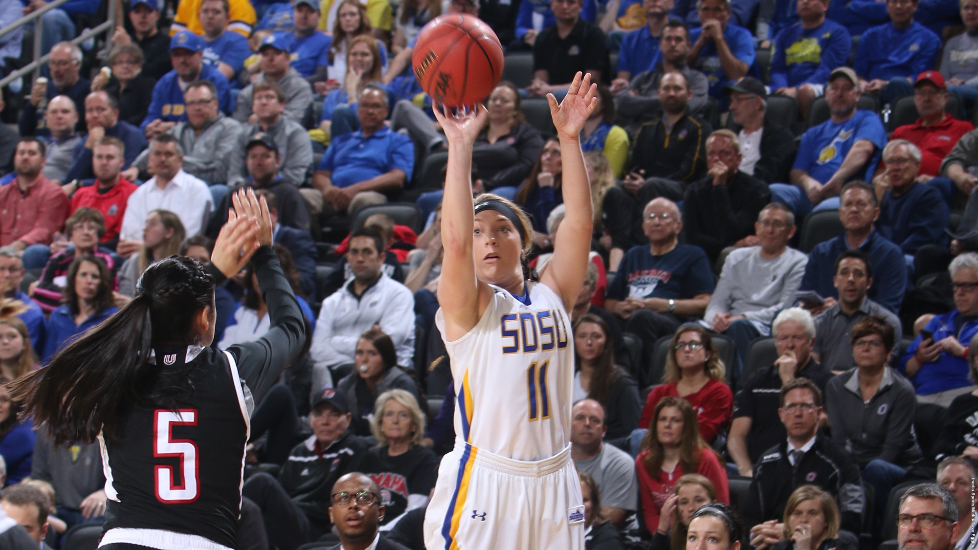 SDSU Women Edge NDSU