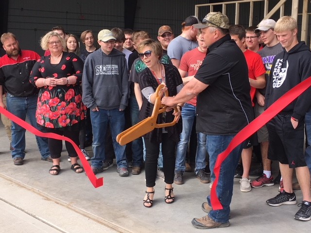 Ribbon Cutting for New Yankton Tech Center