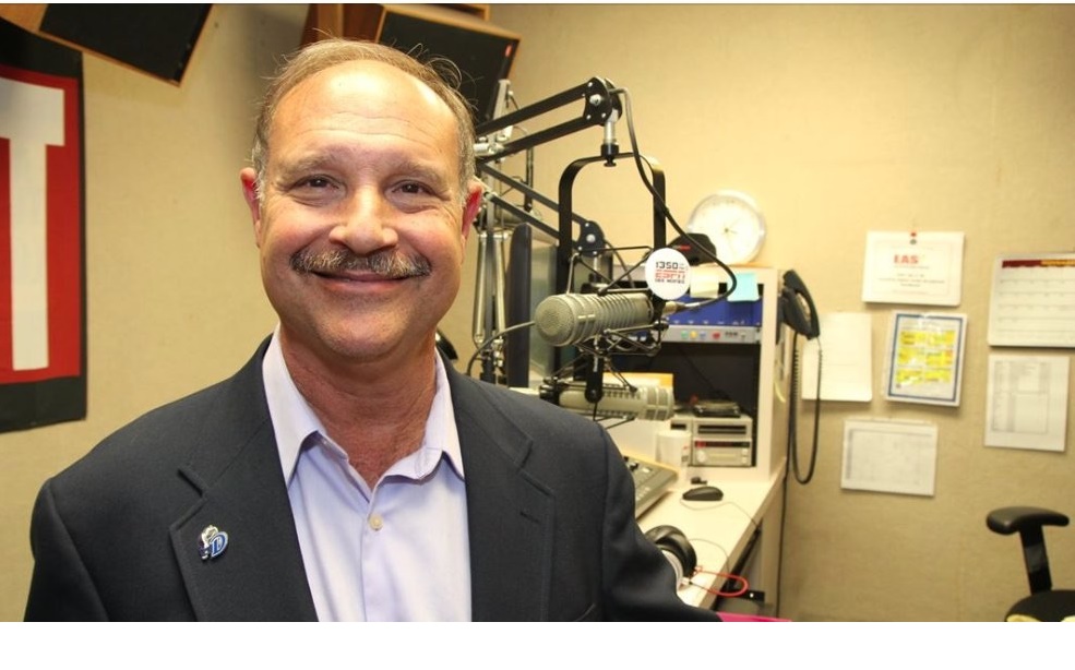Des Moines Radio Sports Personality Larry Cotlar Dies in Weekend Flooding Des Moines Radio Sports Personality Larry Cotlar Dies in Weekend Flooding