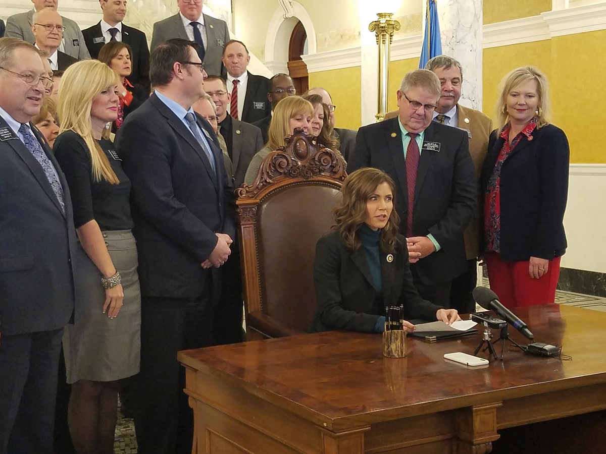 SD Governor Kristi Noem Signs Open Carry Bill