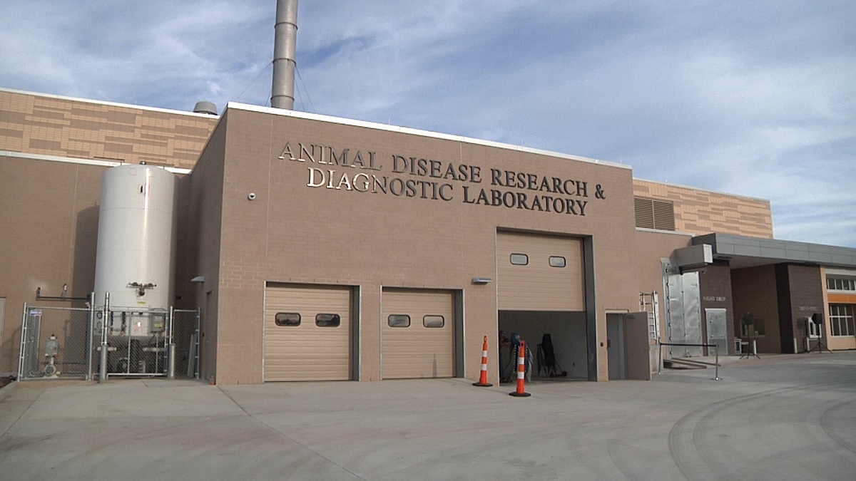 Ribbon Cutting  Held For SDSU’s ADRDL In Brookings