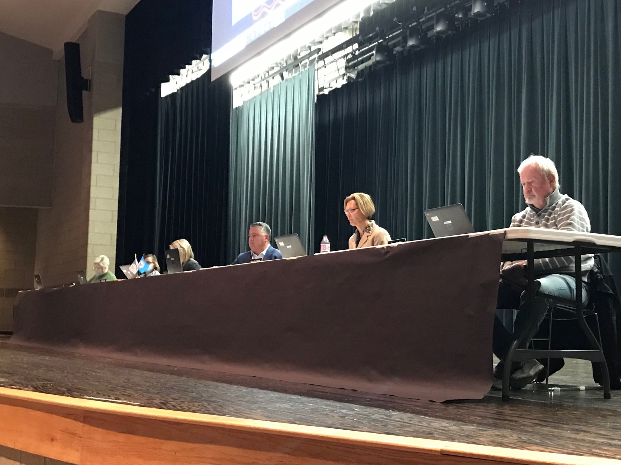 Yankton School Board Drops Face Mask Policy