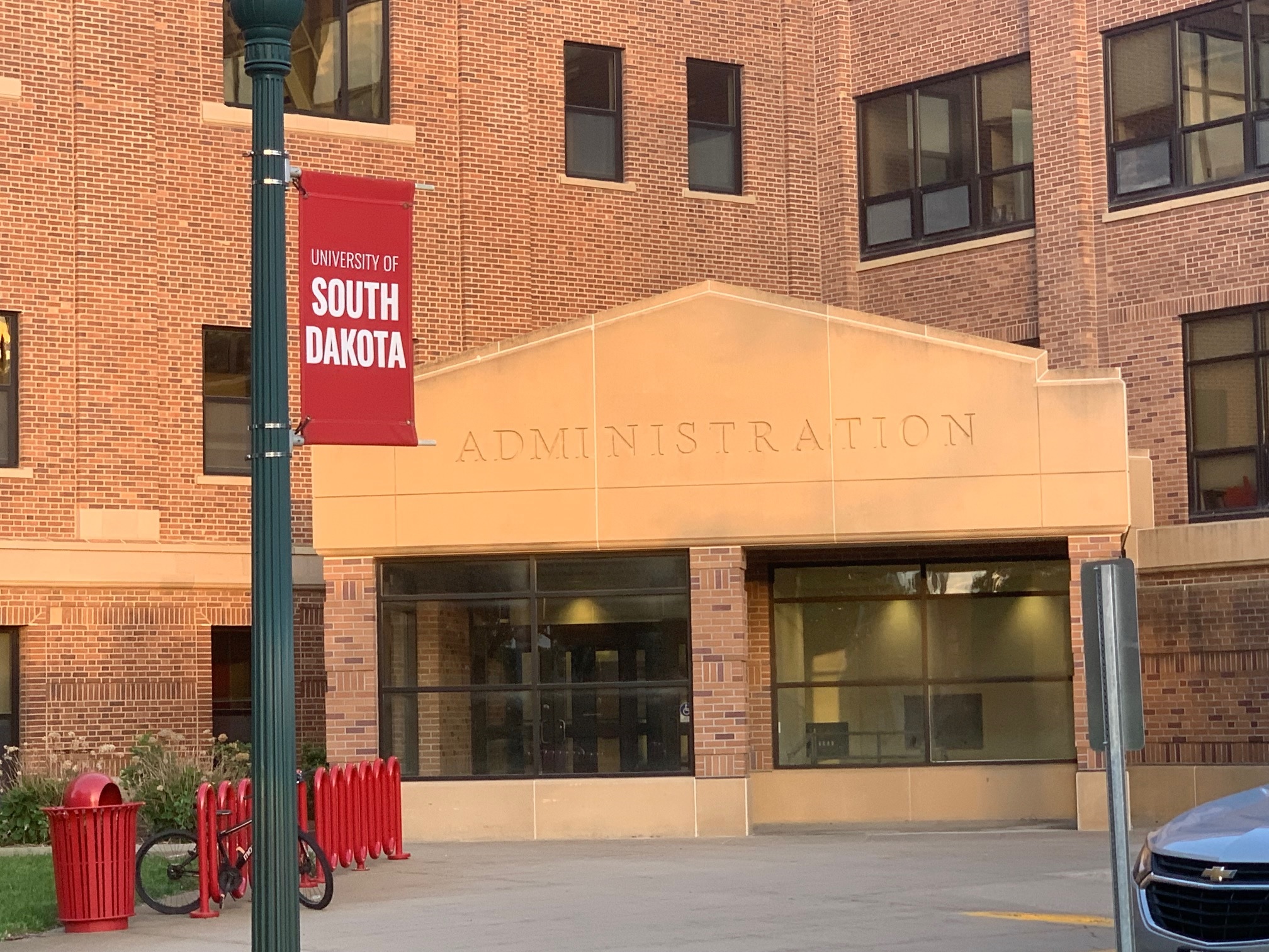 USD, Mental Health & Graduation Rate USD, Mental Health & Graduation Rate