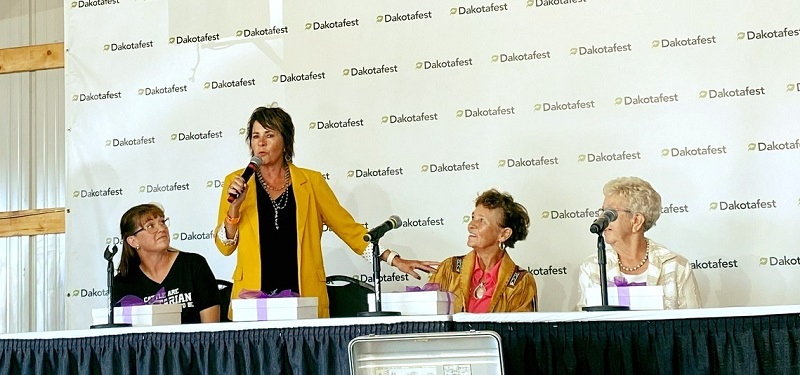 Thomas Selected As Dakotafest Ag Woman Of The Year Thomas Selected As Dakotafest Ag Woman Of The Year