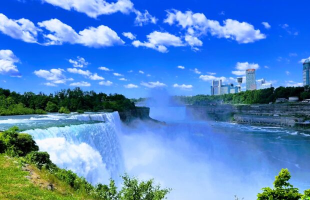 Beautiful Niagara Falls plus Ark Encounter September 7-13, 2026