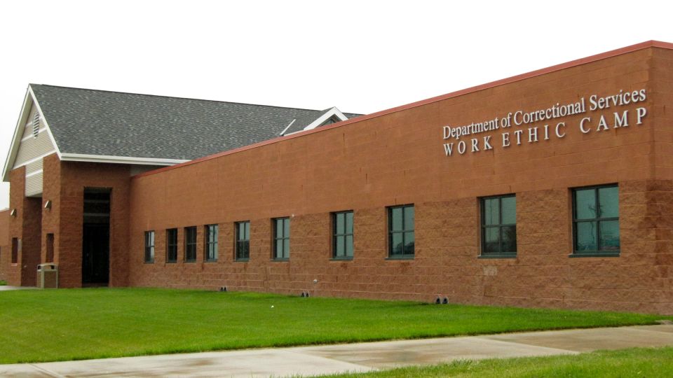 CORNHUSKER CLINK COULD SEE PRISONERS THIS WEEK