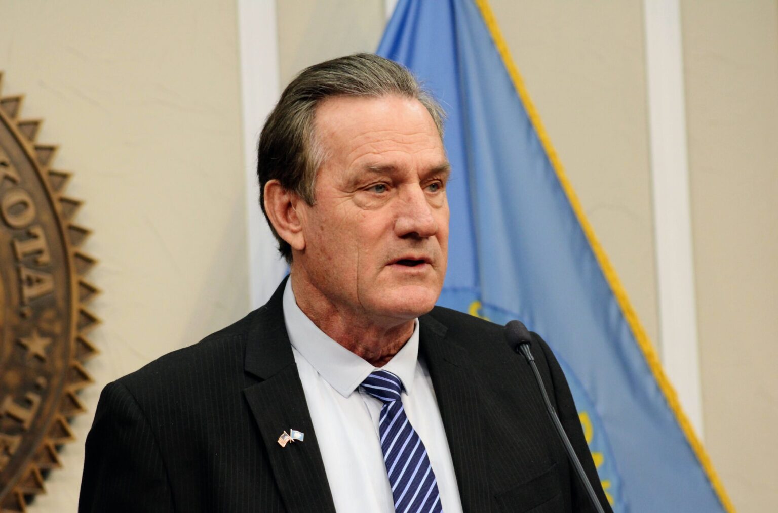 RHODEN VETOES BILL THAT WOULD BAN LAB-GROWN MEAT, BUT WOULD SUPPORT A MORATORIUM